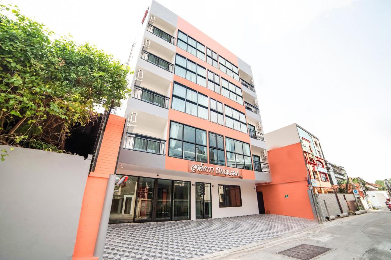 Ongkara Near Bts Thonglor Hotel Bangkok Exterior photo